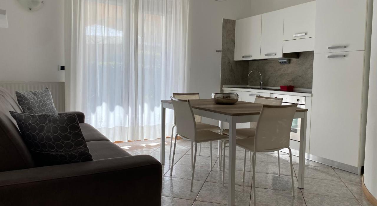 Appartamenti Nataly Torbole Sul Garda Kültér fotó