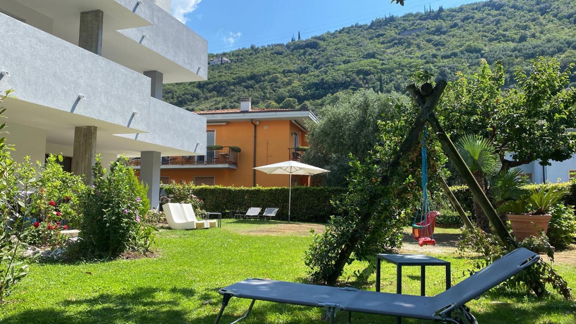 Appartamenti Nataly Torbole Sul Garda Kültér fotó