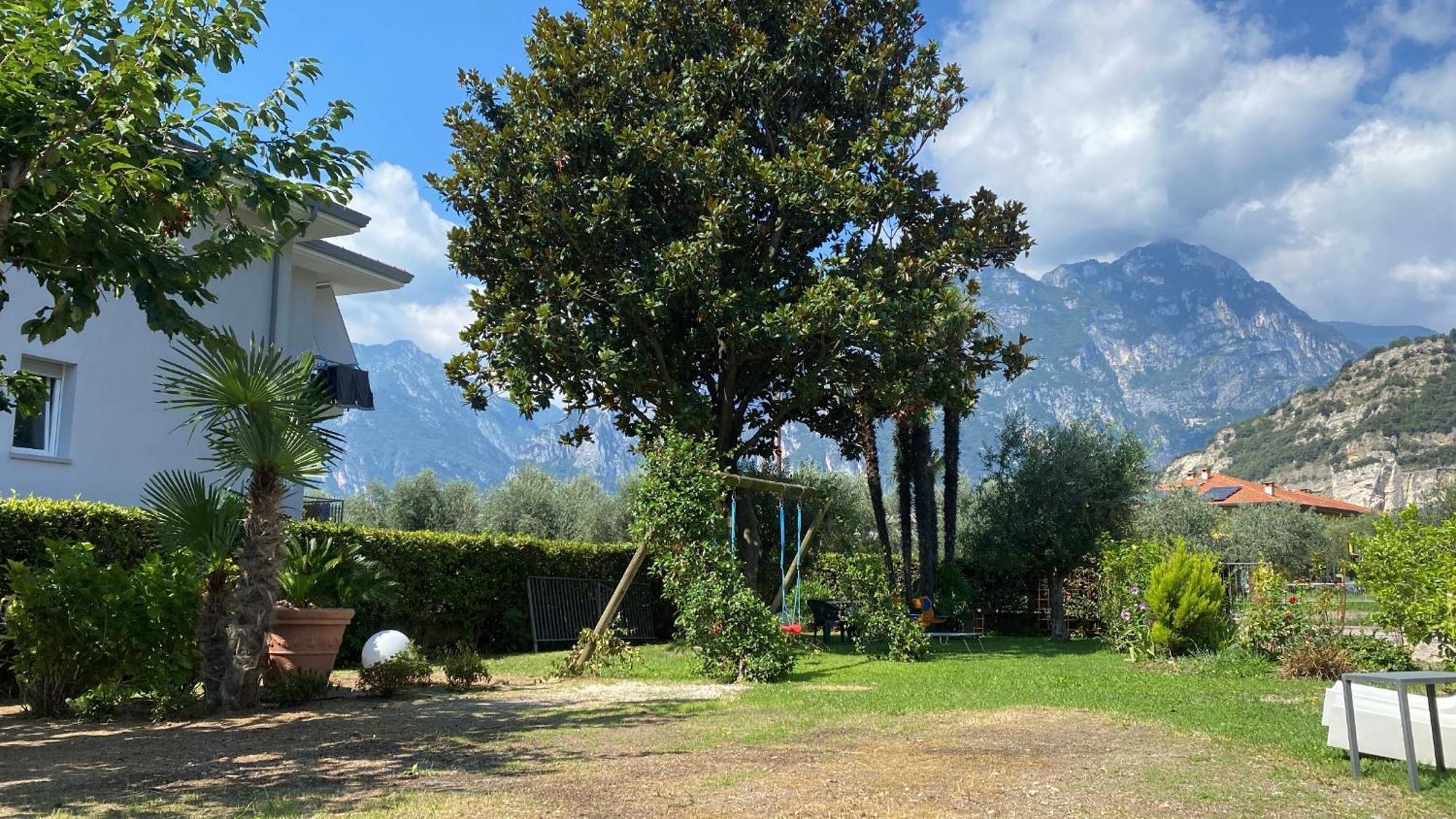 Appartamenti Nataly Torbole Sul Garda Kültér fotó